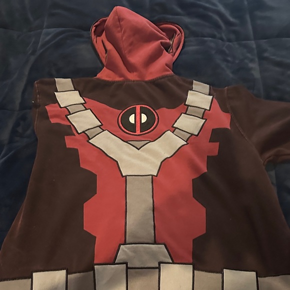 Deadpool Superhero Costume zip up Marvel Hoodie Halloween - Picture 5 of 7